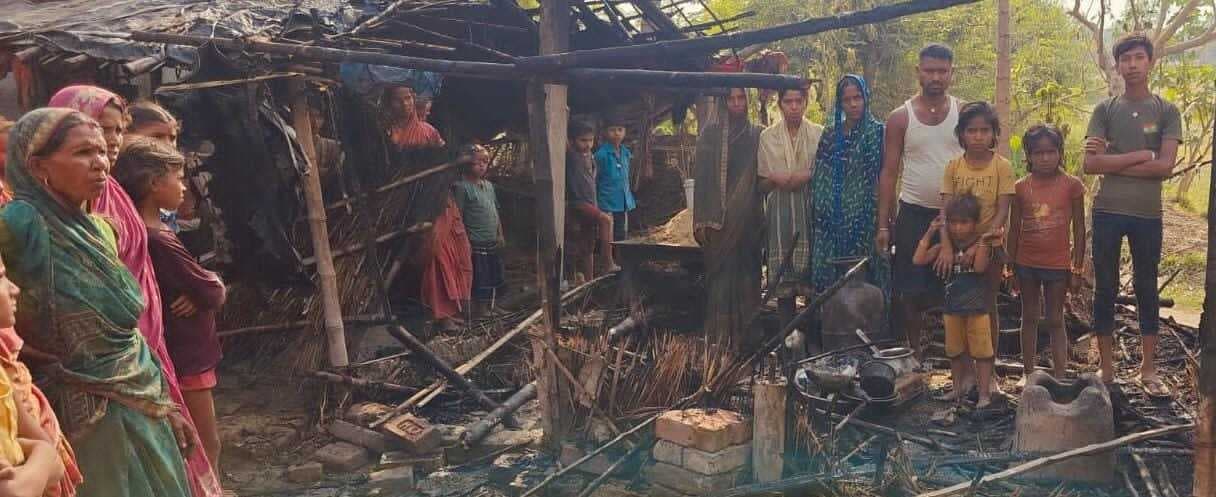 शॉर्ट सर्किट से लगी आग, एक घर जलकर राख