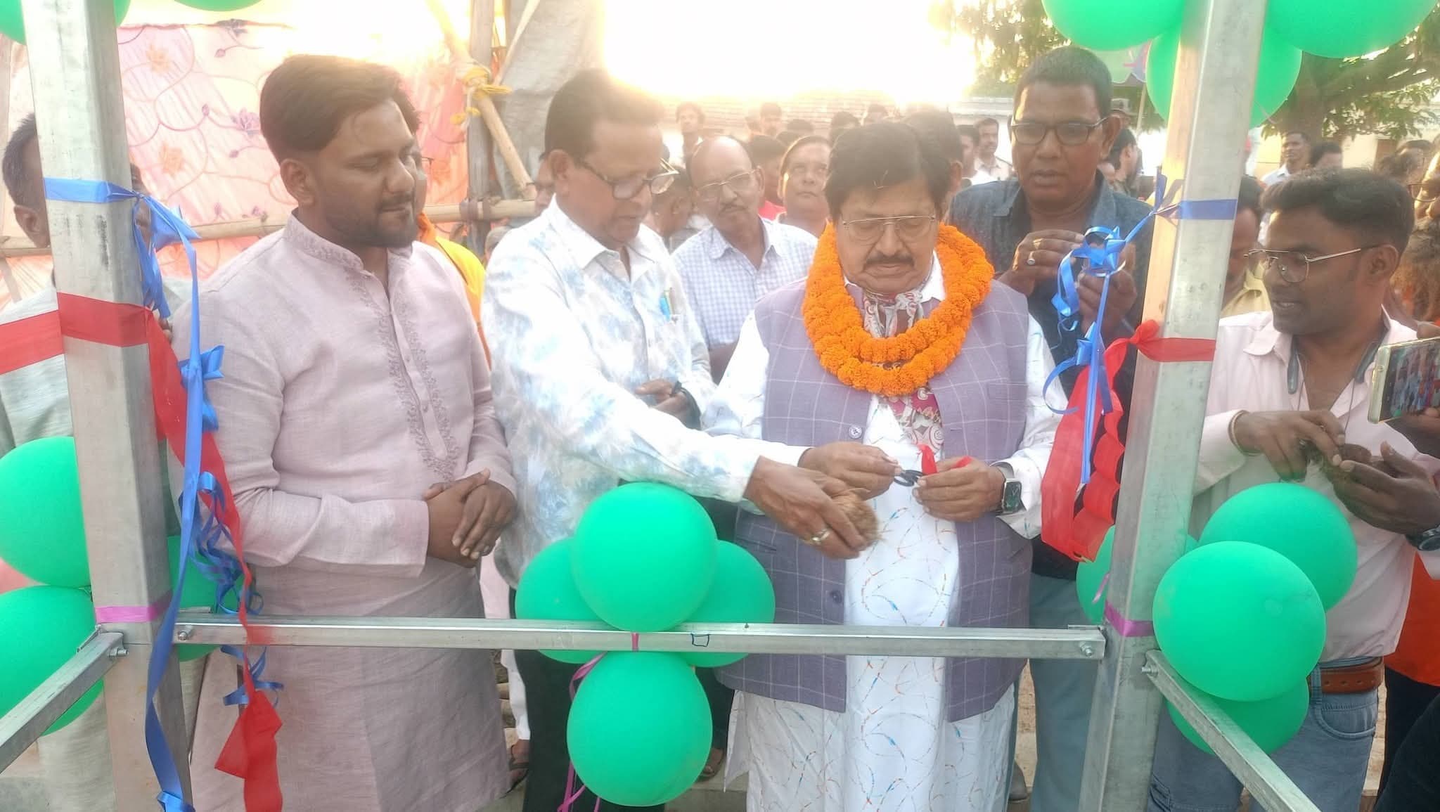 सारठ विधायक ने जलमीनार का किया उद्घाटन