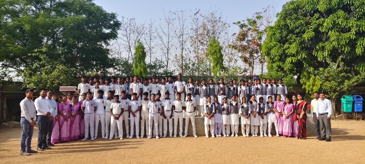 सरना एकेडमी में बाल संसद का गठन