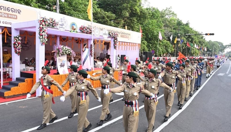 Bhubaneswar News: भुवनेश्वर के स्थापना दिवस पर निकली शोभायात्रा, परेड में 51 दल हुए शामिल