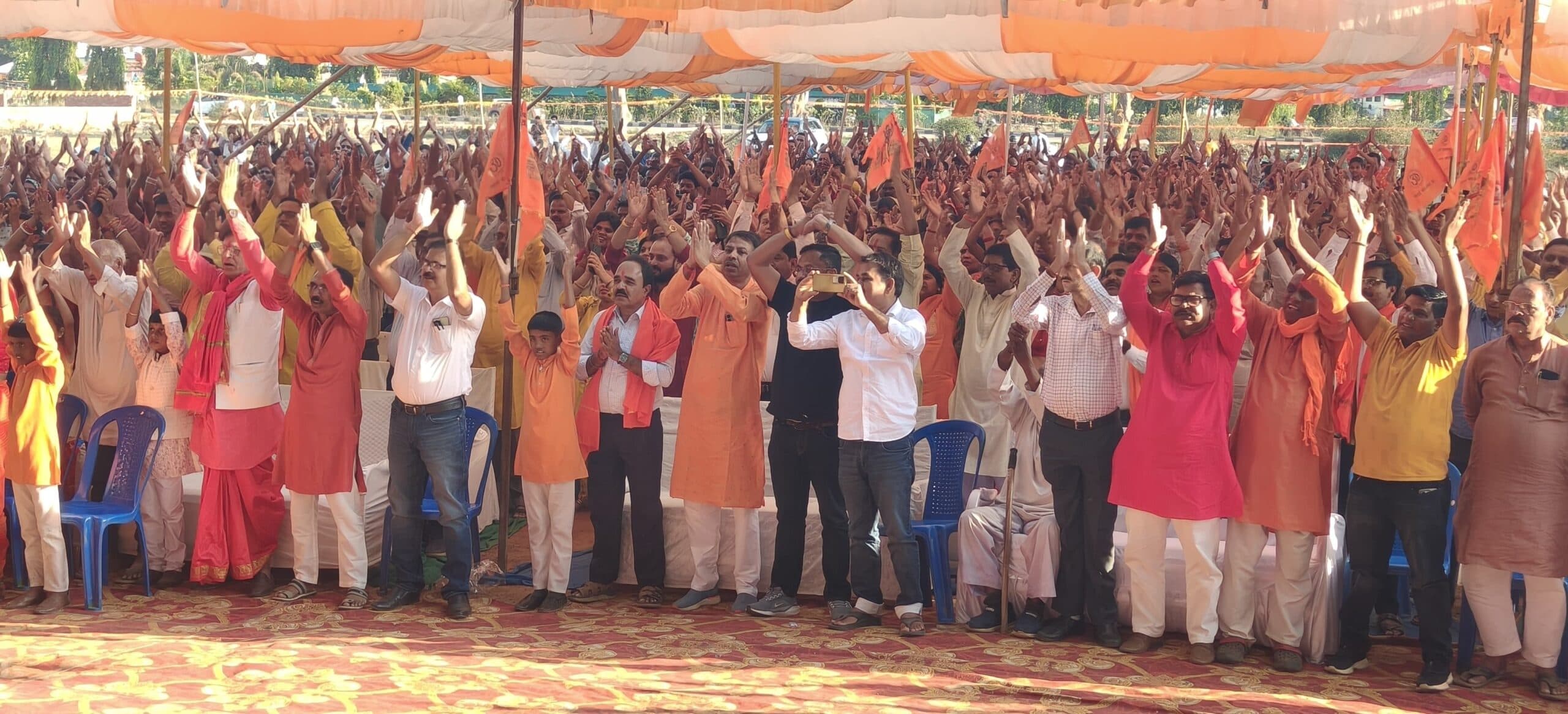 सनातनी एकजुट होकर धर्म व संस्कृति की रक्षा करें