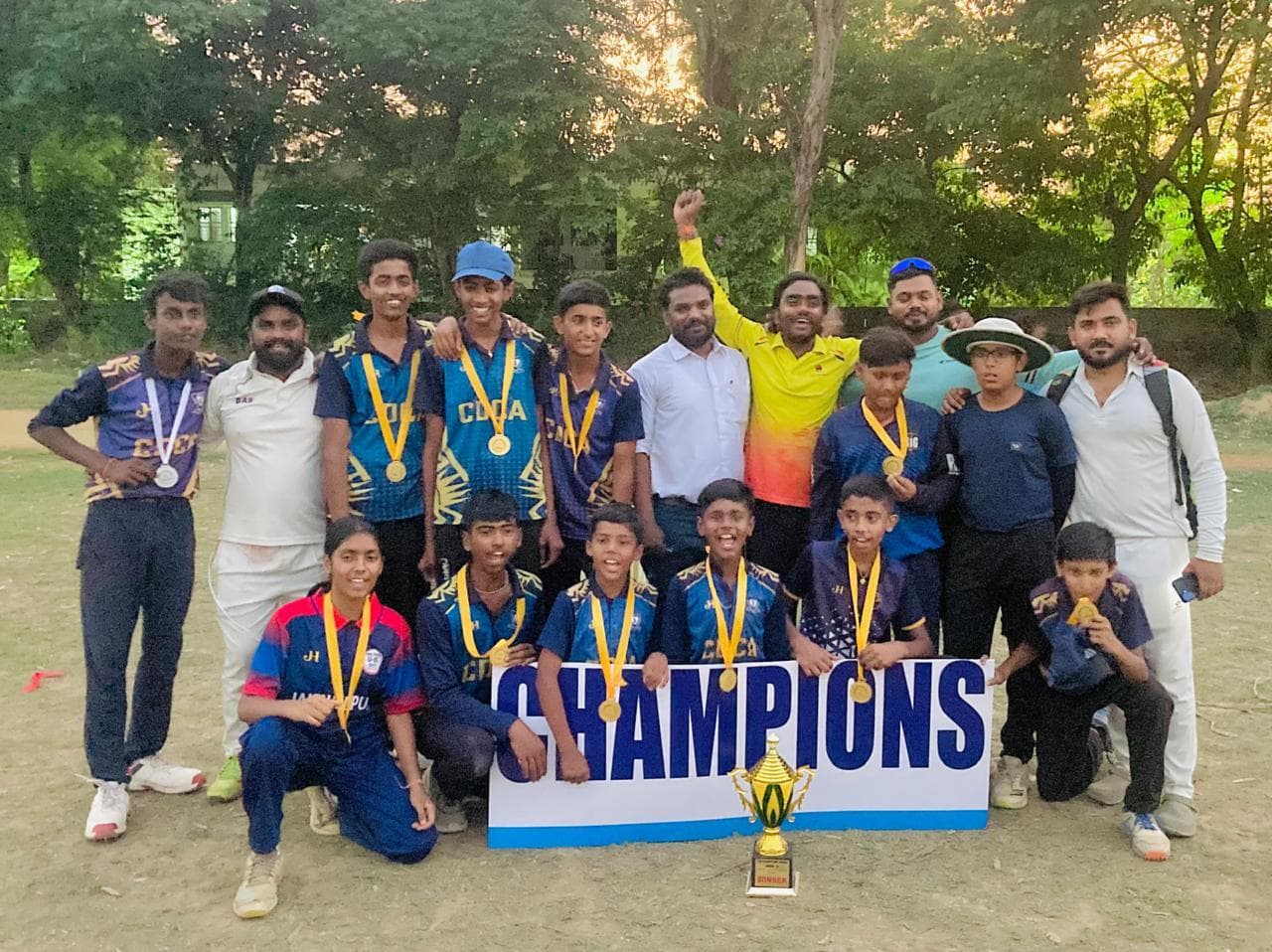 cover drive won under 15 cricket tournament title : कवर ड्राइव बाराद्वारी की टीम ने जीता टी-20 क्रिकेट टूर्नामेंट का खिताब