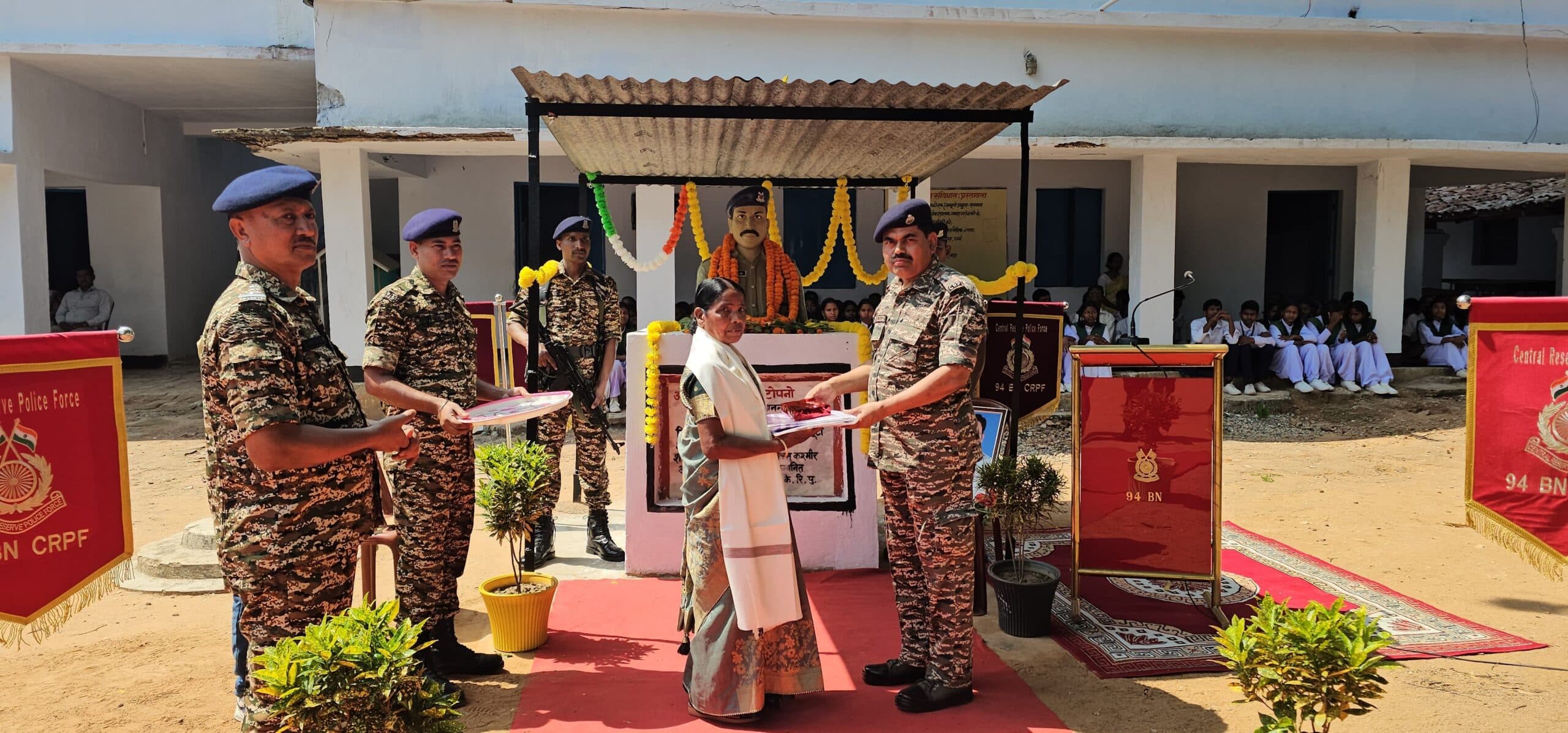 तोरपा में शहीद किरण तोपनो को दी गयी श्रद्धांजलि