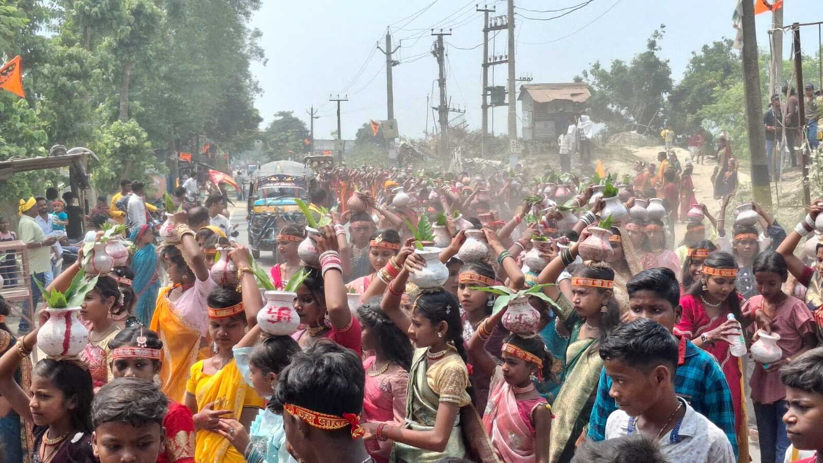 सिरुआ मेला आयोजन को लेकर निकाली कलशयात्रा