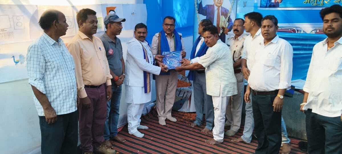 एससी- एसटी एसोसियेशन ने मनायी आंबेडकर जयंती