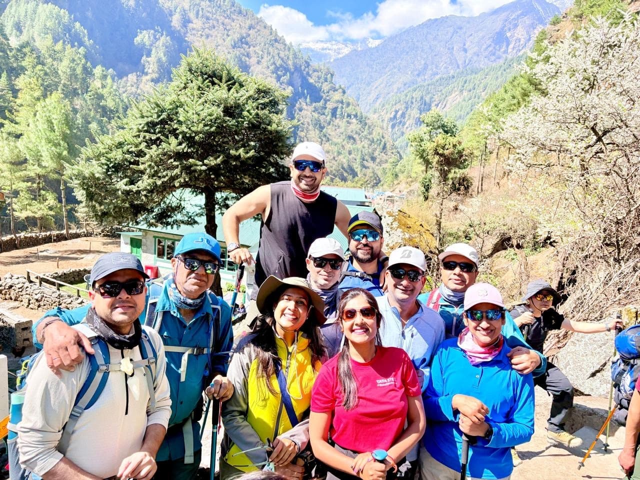 Tsaf 10 member team reached on everest base camp : टीएसएएफ की दस सदस्यीय टीम पहुंची एवरेस्ट बेस कैंप