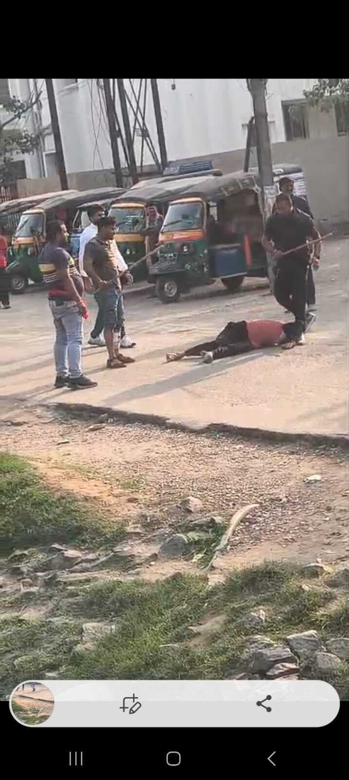 Dhanbad News: जमीन विवाद में दो पक्षों में मारपीट, अफरातफरी