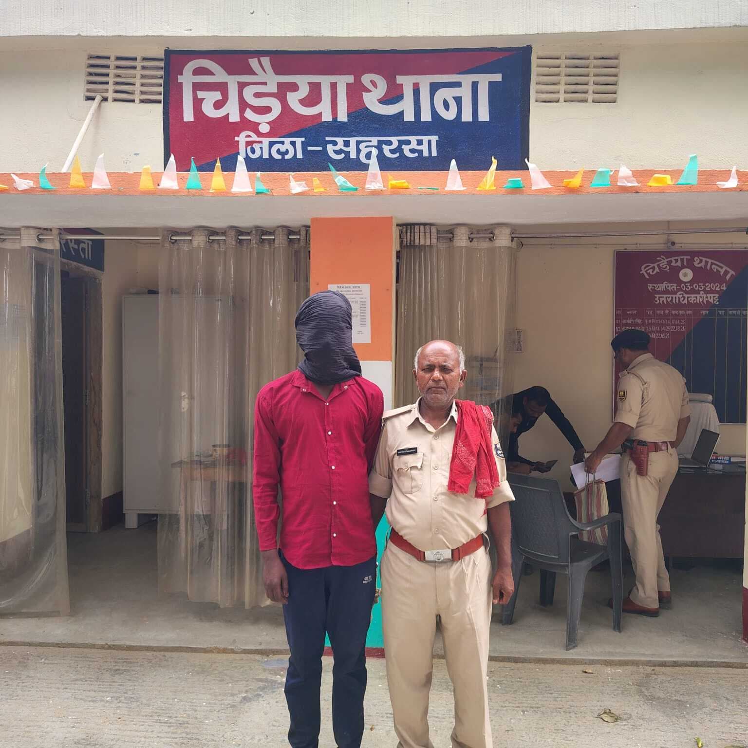 कोसी तटबंध के अंदर शराब तस्करी पर कार्रवाई, एक गिरफ्तार