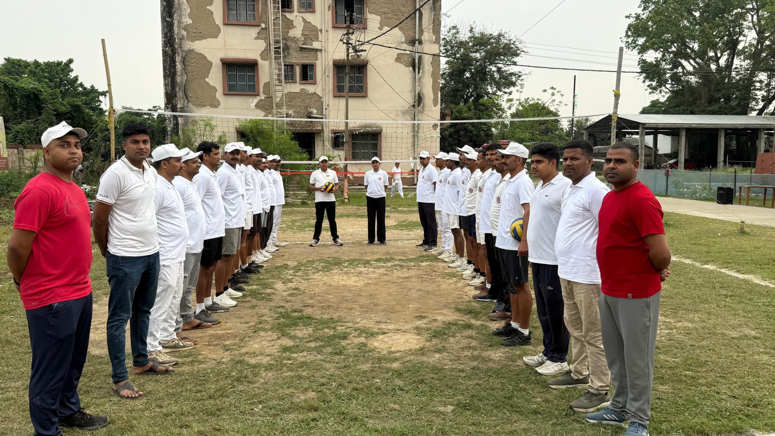 अग्निशमन सप्ताह को लेकर वॉलीबॉल टूर्नामेंट का आयोजन