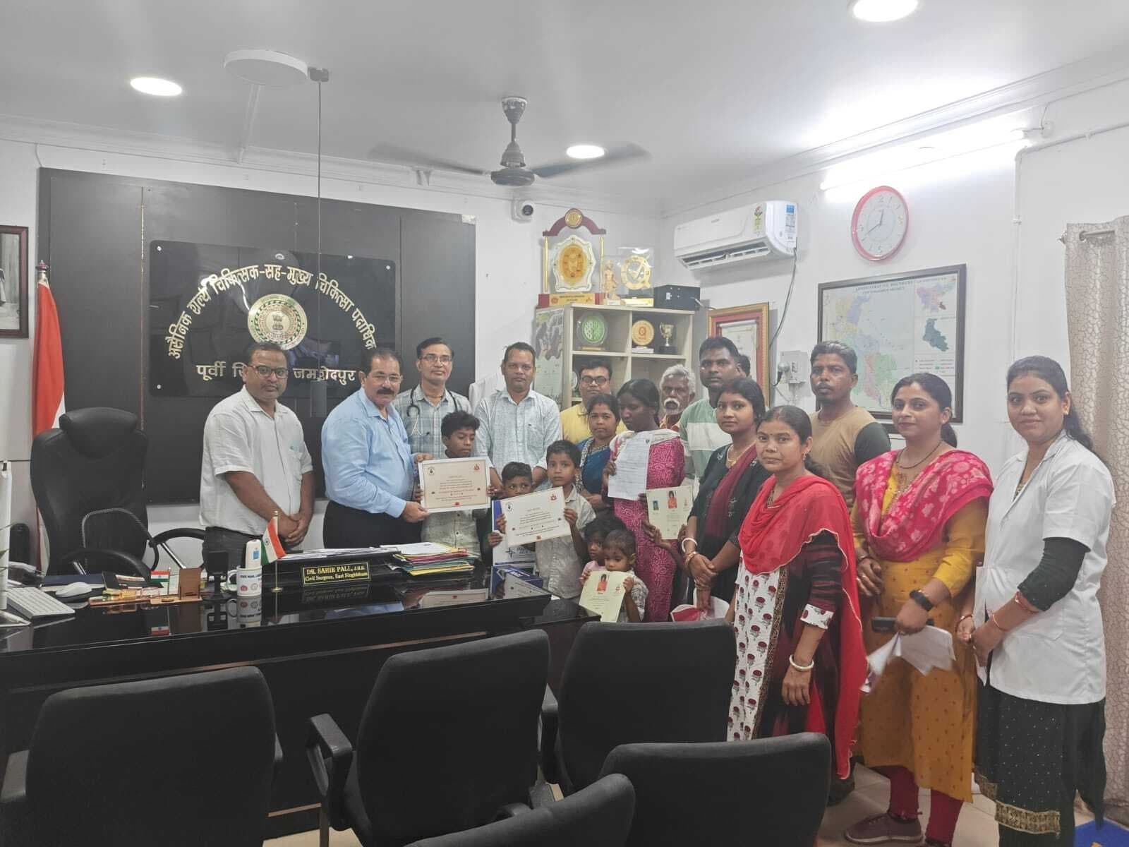 Jamshedpur News : जन्मजात बीमारी से जंग जीते 6 बच्चे, दिल में छेद और कटे होंठ का हुआ सफल इलाज