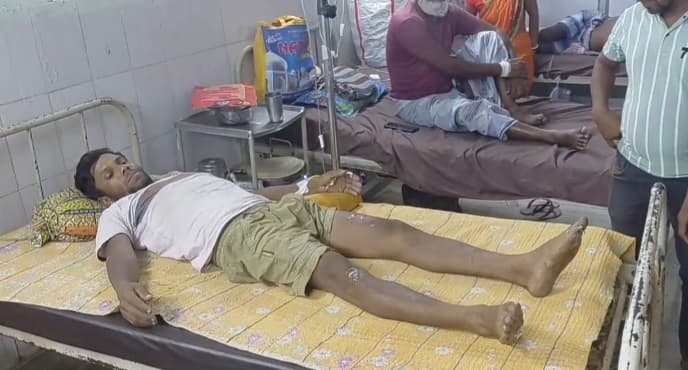 11 हजार वोल्ट के करंट से मजदूर झुलसा