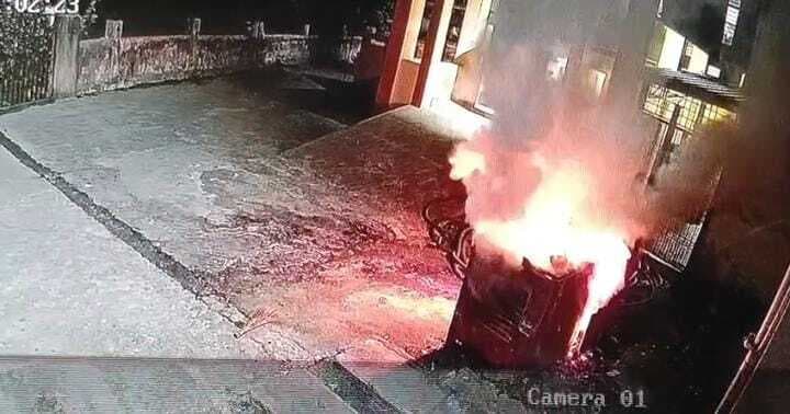 सदर अस्पताल में डायलिसिस सेंटर के जेनरेटर में आधी रात को लगी आग