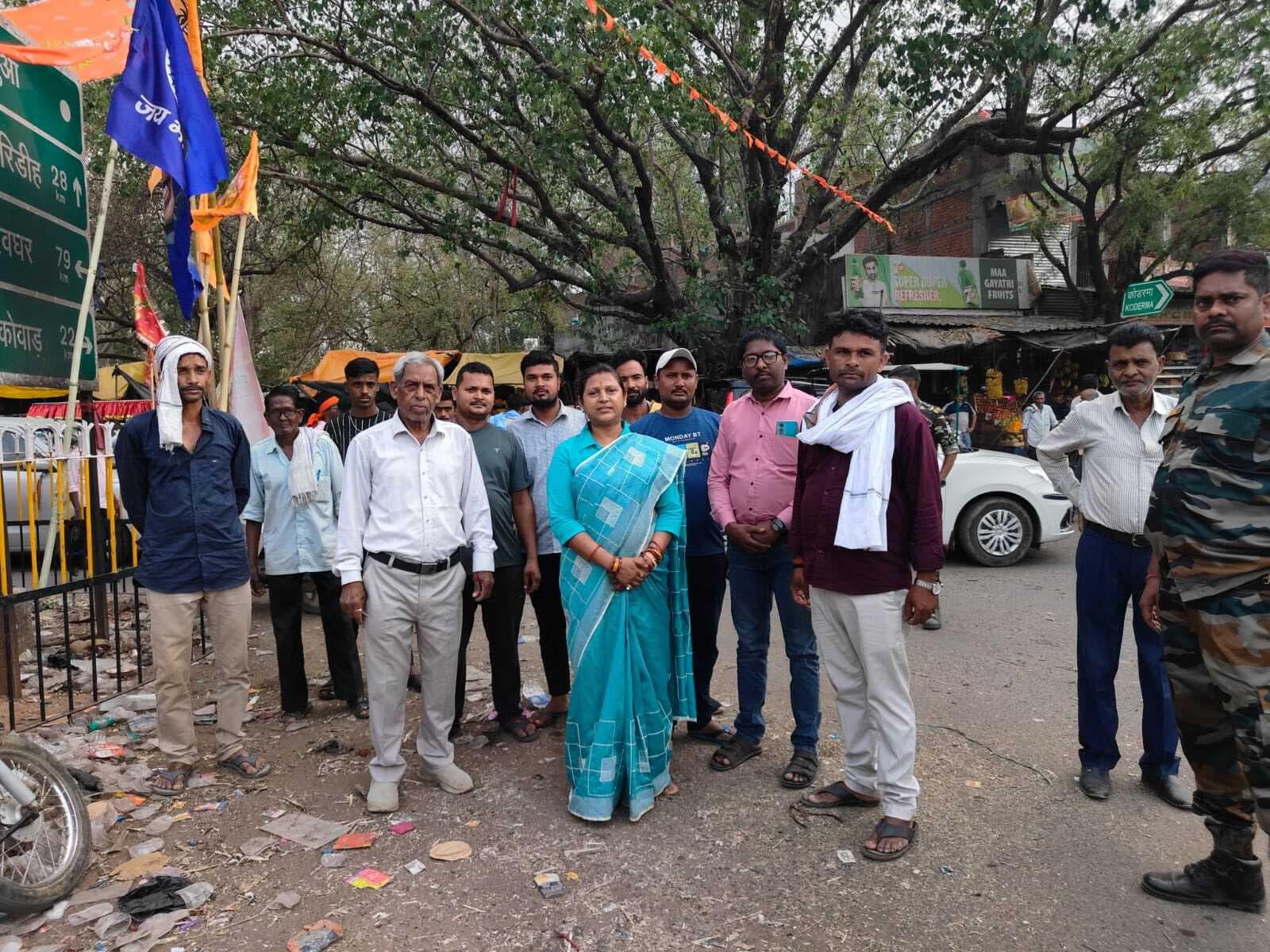 Giridih News :जमुआ चौक का जल्द होगा सौंदर्यीकरण : डॉ मंजू