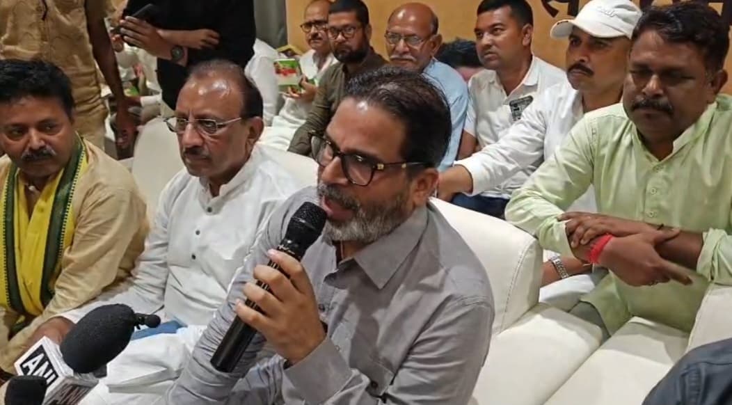 10 हजार में अपना वोट बेचकर अपने बच्चों का भविष्य अंधकार में डाल, प्रशांत