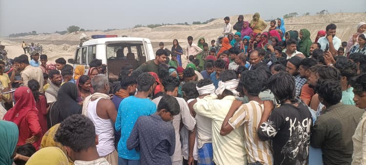 ट्रैक्टर की टक्कर से 12 वर्षीय छात्र की मौत