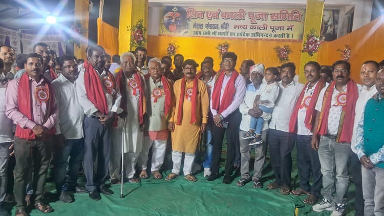 भक्ति में शक्ति है : विधायक