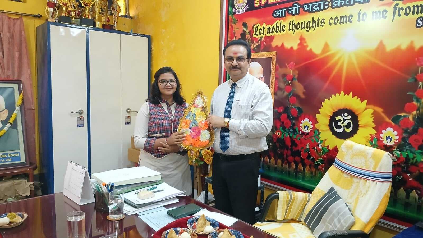 बोर्ड परीक्षा में उत्कृष्ट प्रदर्शन करनेवाले विद्यार्थी हुए सम्मानित