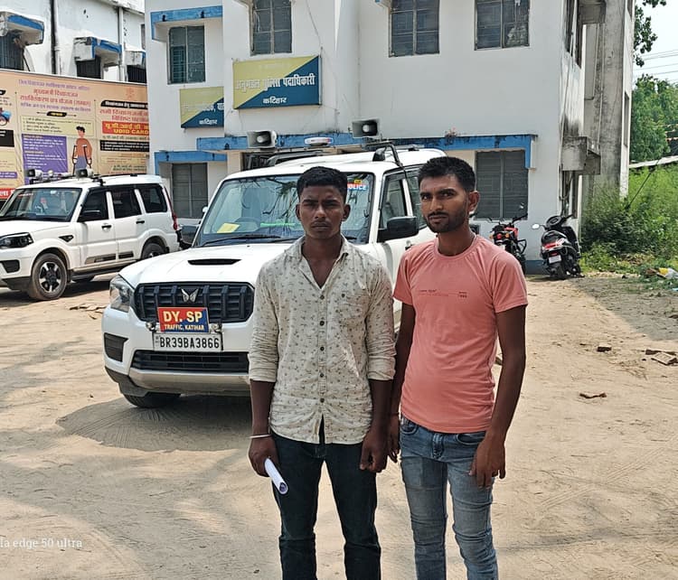 फोटों खींची किसी और बाइक की चालान कट गयी किसी और की