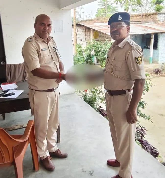 नवादा जिले से लूटी एक लाख रुपये पुलिस ने किया बरामद
