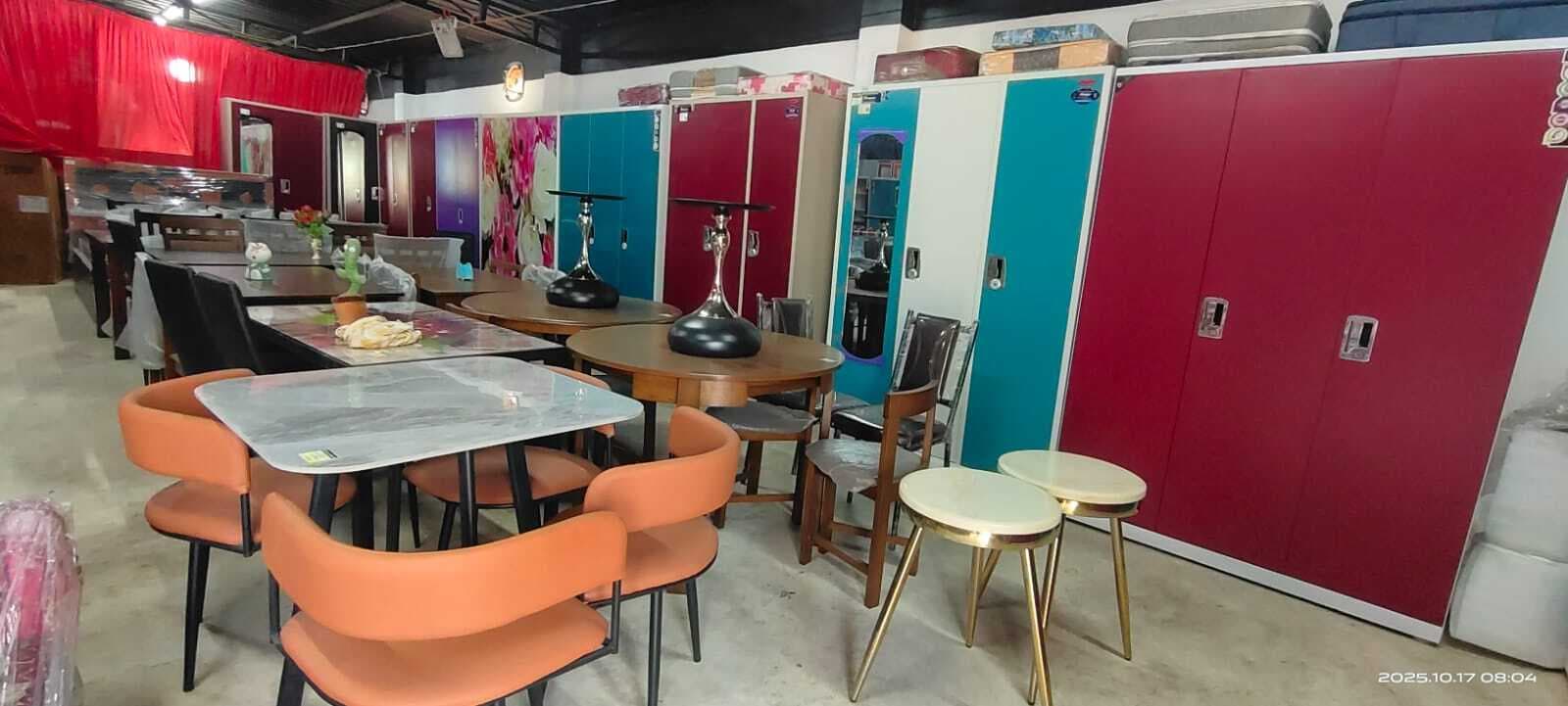 अक्षय तृतीया पर बाजार में रौनक, उमड़ रहे खरीदार