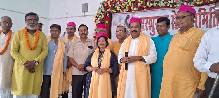 बनमनखी में श्रद्धा के साथ मना भगवान परशुराम का जन्मोत्सव