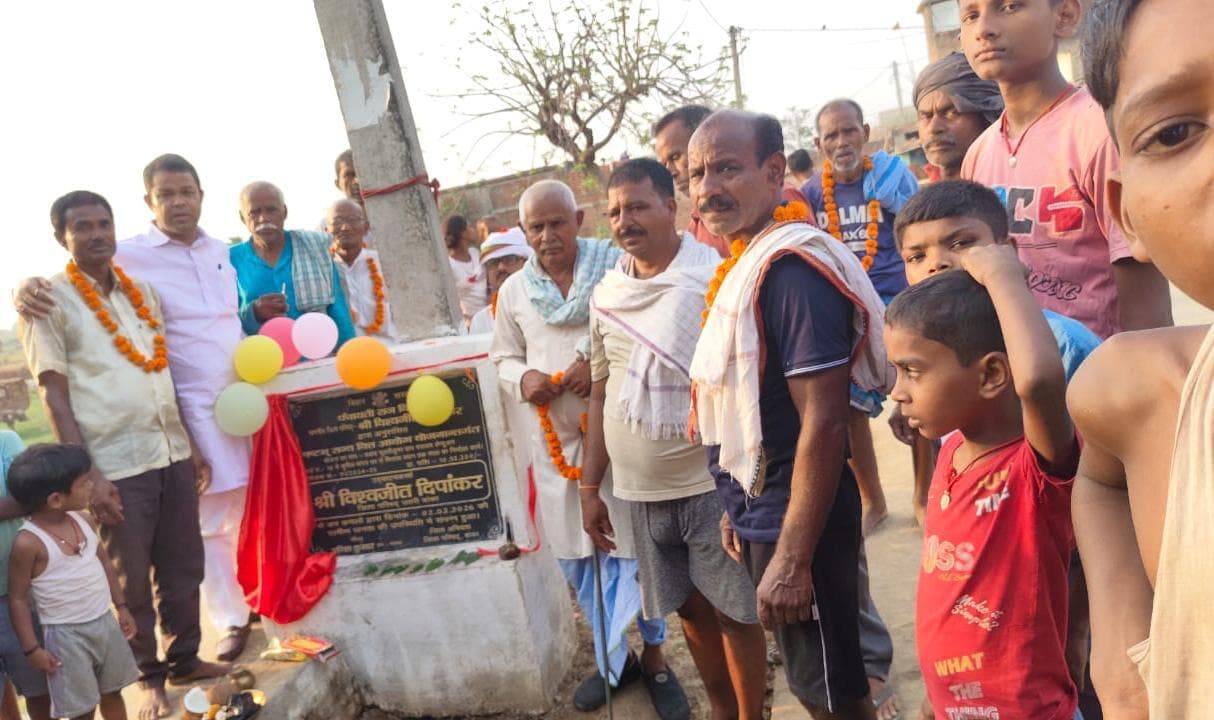 जिप सदस्य ने नवनिर्मित नाला का किया उद्घाटन