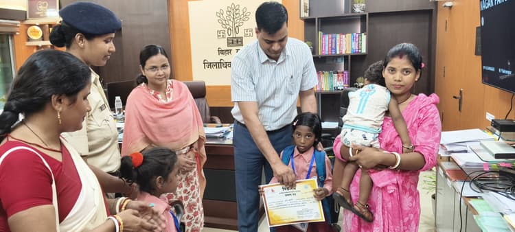 प्रारंभिक स्कूल पूर्व शिक्षा बच्चों के भविष्य की नींव : डीएम