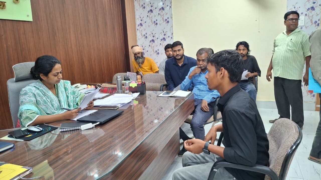 जनता दरबार में 11 मामलों की सुनवाई