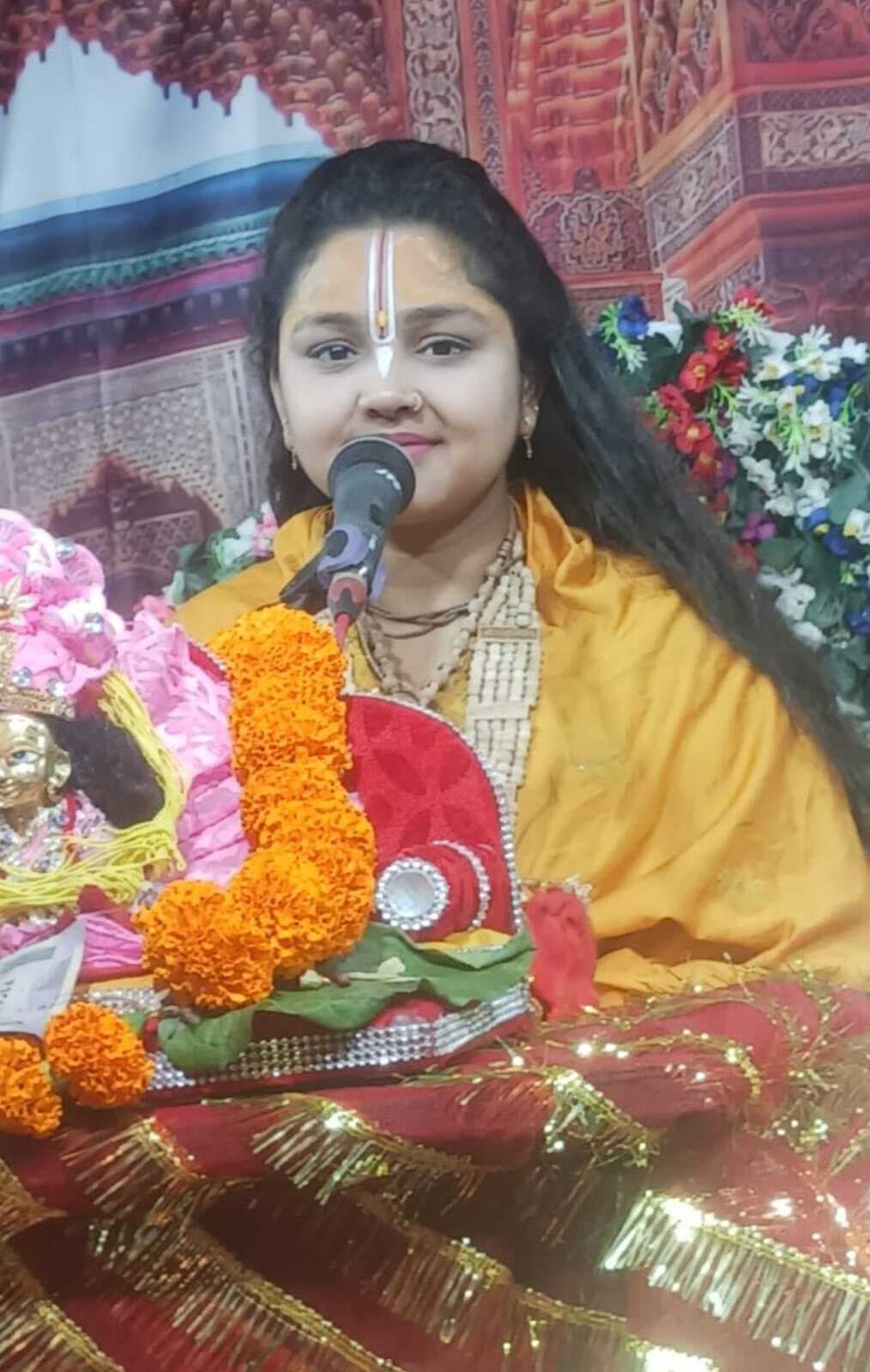 माता-पिता की सेवा से बढ़कर कोई सेवा नहीं : देवी मीनू