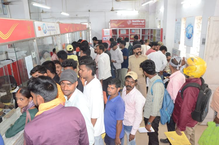 चौकीदार बहाली: उमस भरी गर्मी में भी अभ्यर्थियों का उत्साह, रोज दो हजार से अधिक बुकिंग