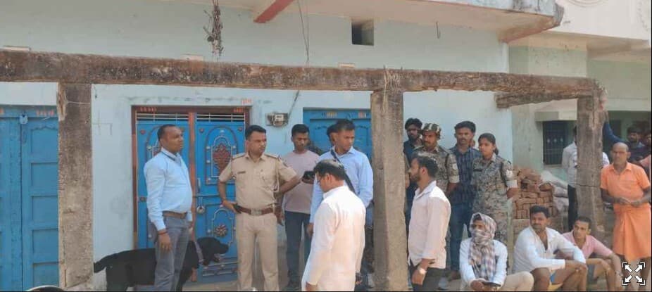 Giridih News :लापता बच्चे का शव कुएं से मिला, हत्या का आरोप