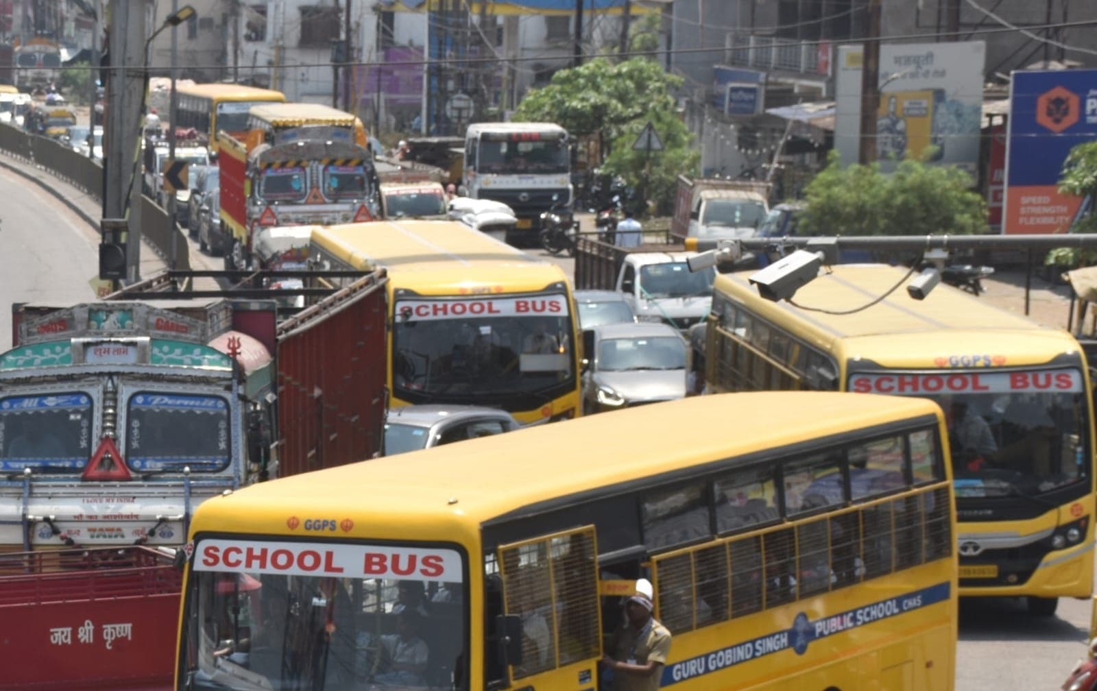 Bokaro news : सुबह, दोपहर हो या शाम, जोधाडीह मोड़ रहता है जाम