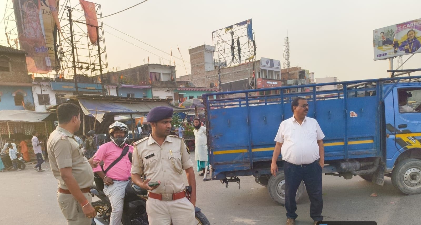 एनएच-31 व 81 पर चलाया गया वाहन जांच अभियान