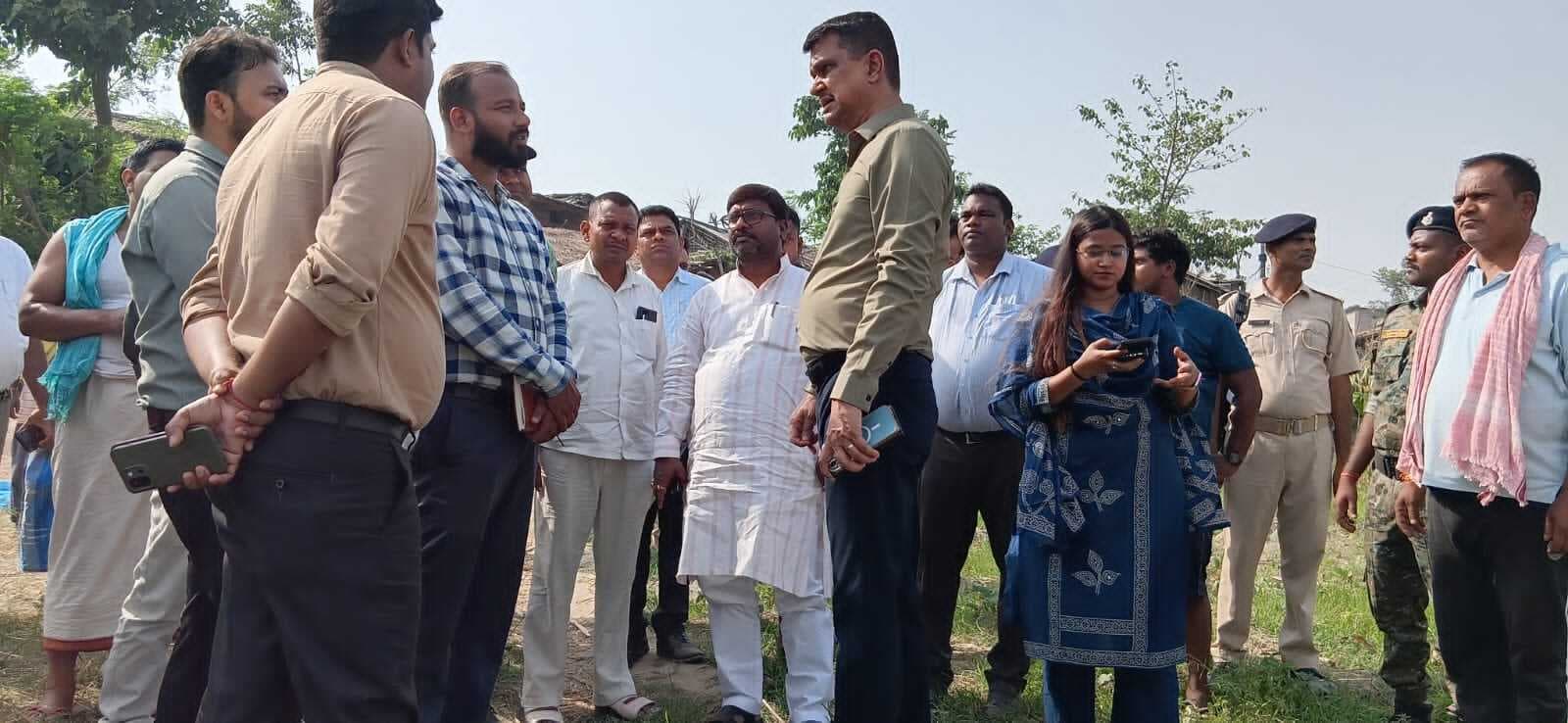 कसरैया धार को पर्यटन का नया केंद्र बनाने के लिए वन विभाग की टीम ने किया सर्वे