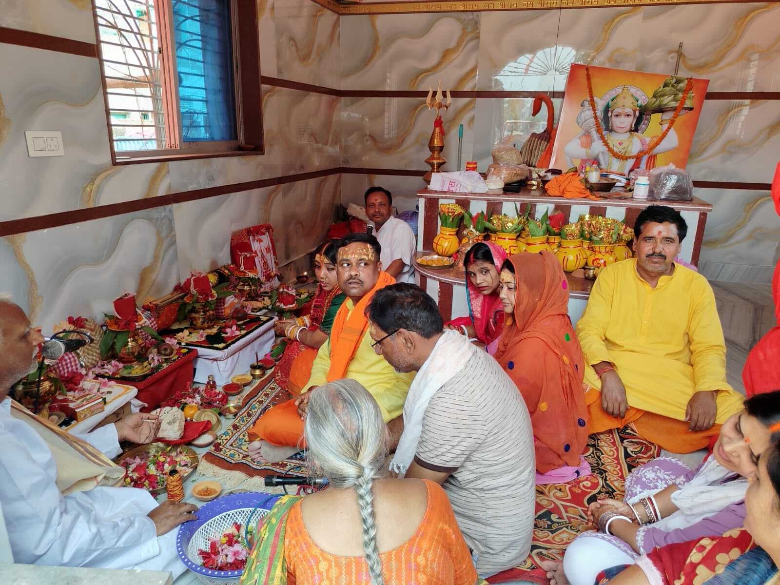 पवनपुत्र धाम में बजरंगबली की प्राण-प्रतिष्ठा से पहले कराया नगर भ्रमण