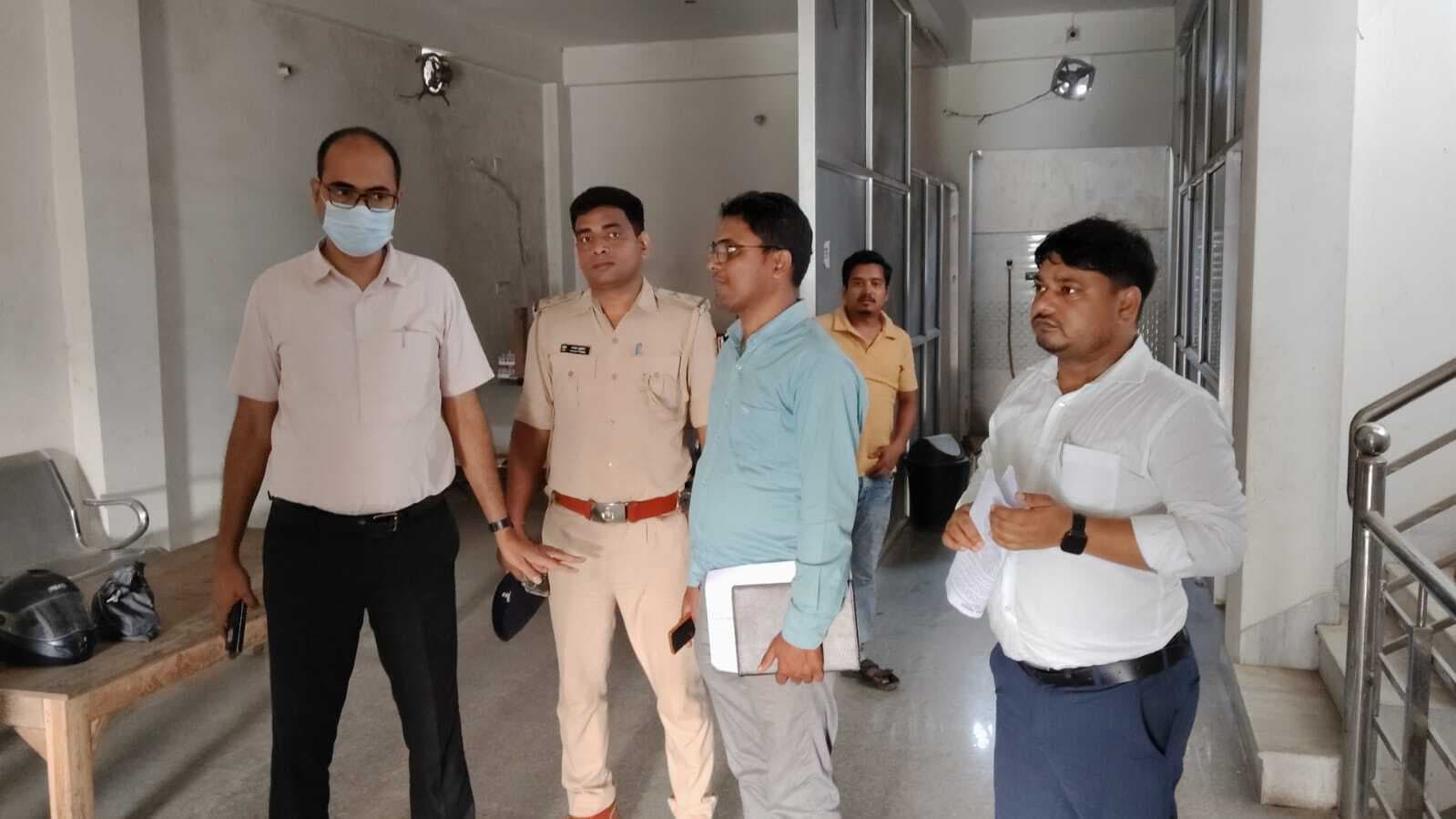 अल्ट्रासाउंड केंद्रों की जांच में टूटा हुआ मिला सील