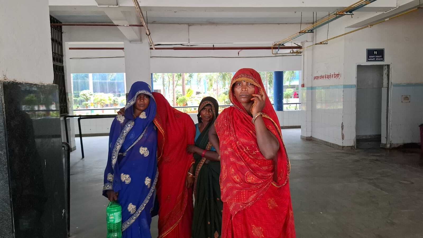 36 घंटे बाद कोसी नदी से मिला राधिका का शव, गांव में पसरा मातम