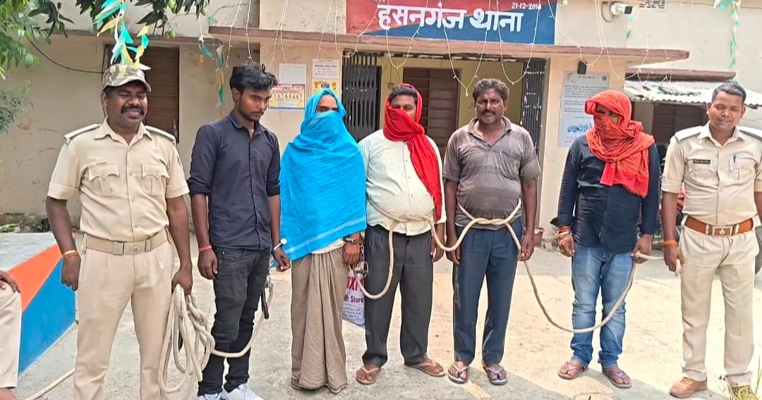 पांच शराबियों को किया गिरफ्तार