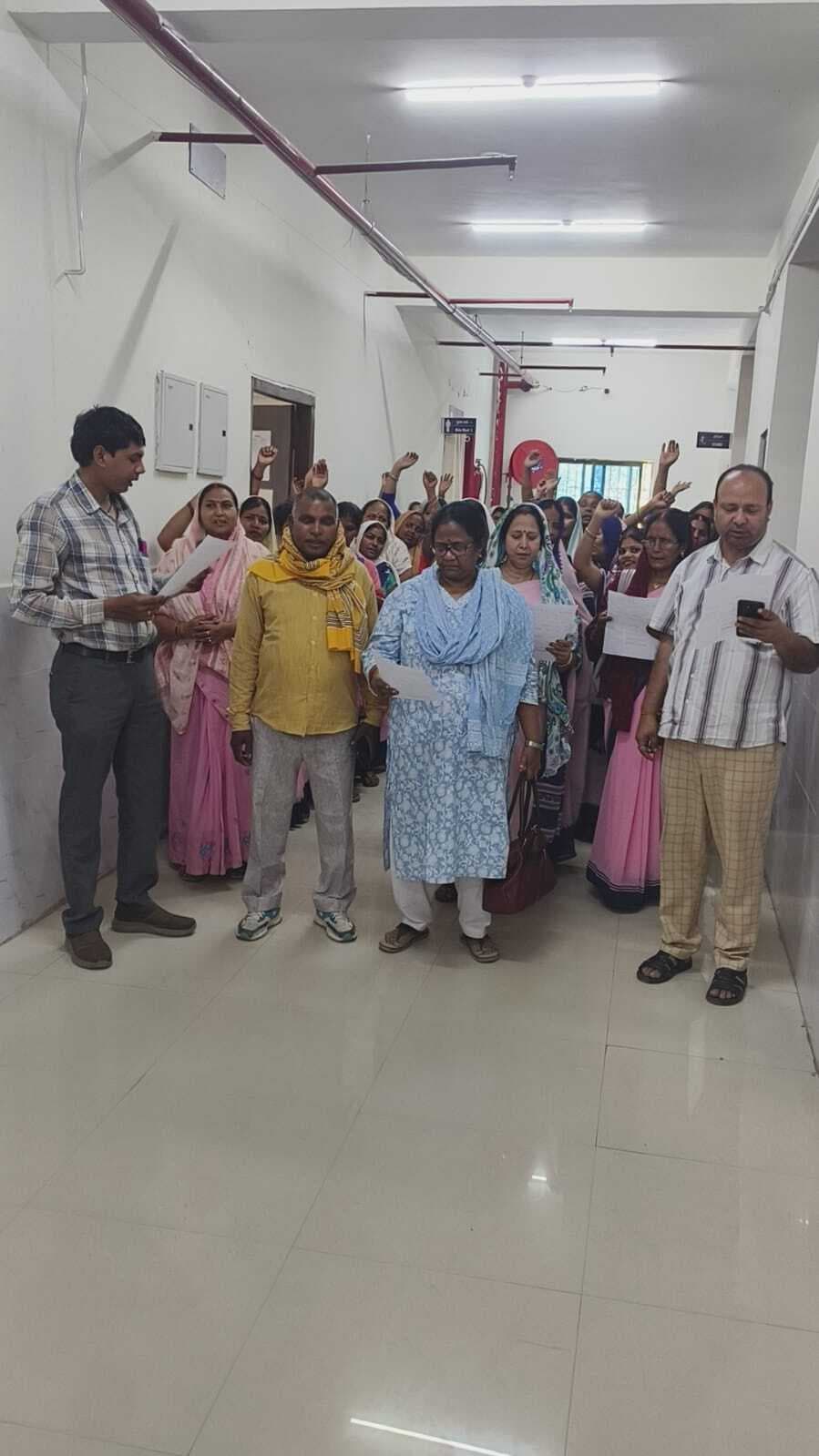 सीएचसी कर्मियों ने निकाली जागरूकता रैली