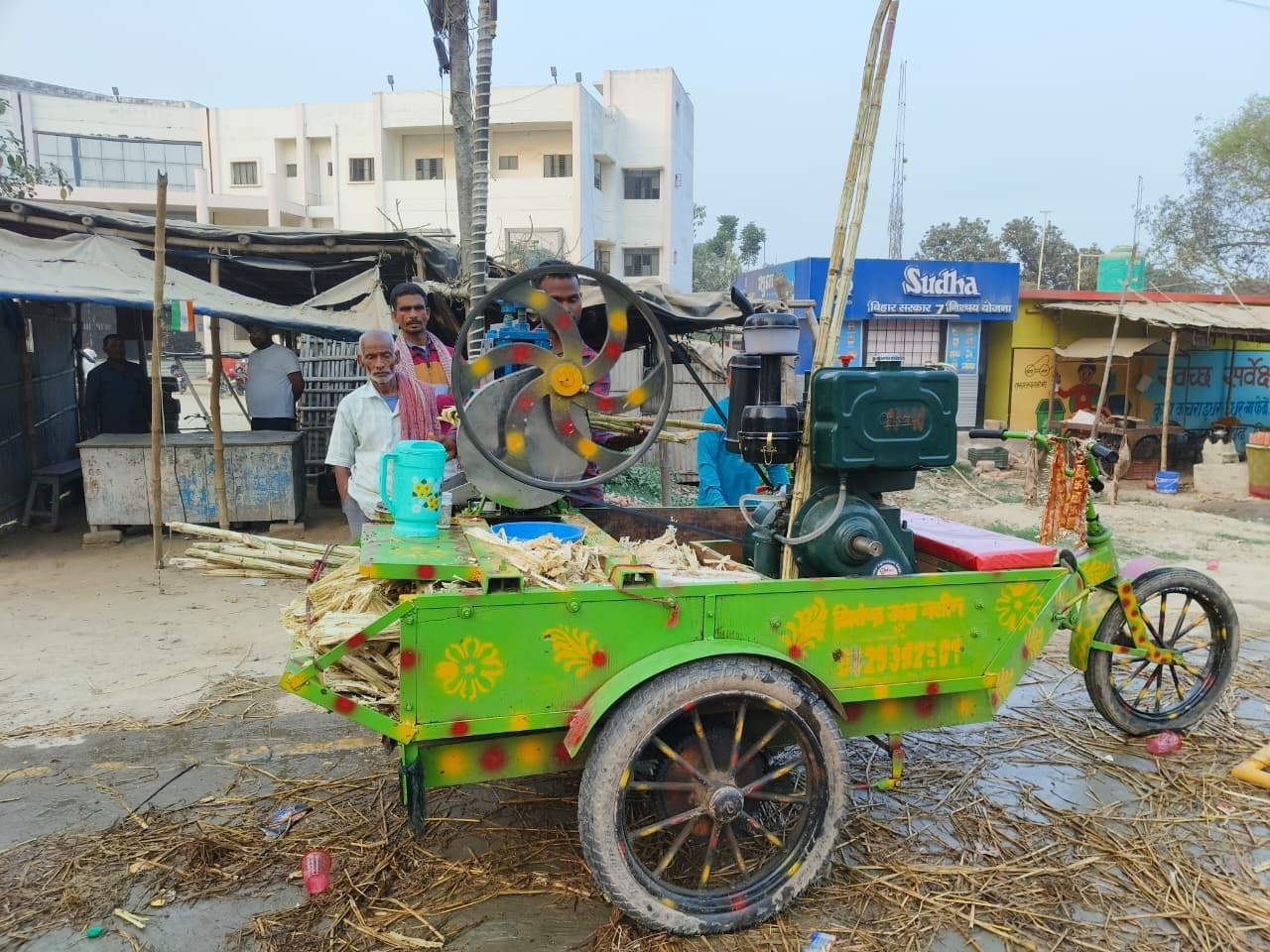 भीषण गर्मी में प्याऊ की व्यवस्था नदारद, राहगीरों के सूख रहे गले