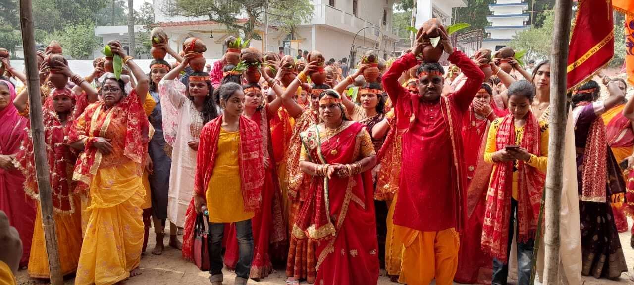 रामधुन महोत्सव को लेकर निकली भव्य कलश शोभायात्रा, 48 घंटे का अखंड रामधुन प्रारंभ