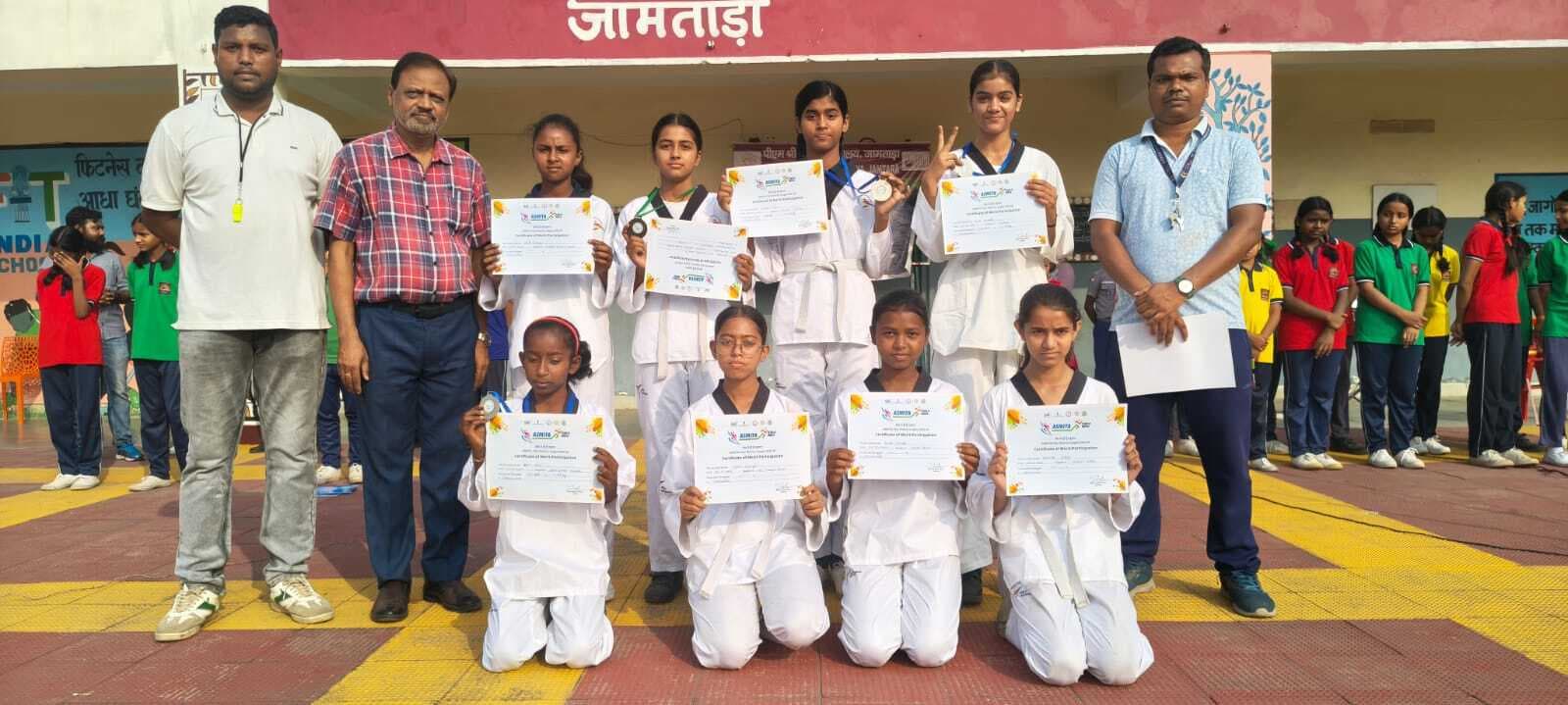 ताइक्वांडो में स्नेहा, रिया व कृति द्विप को मिला पदक