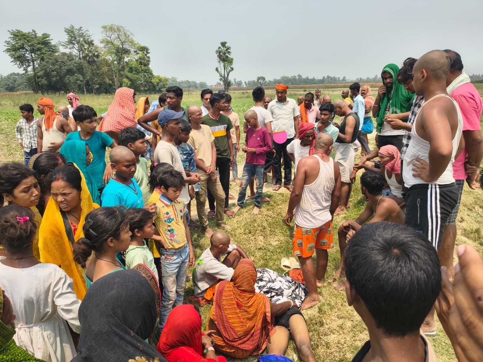 बहनोई के गांव में दोस्तों के साथ शौच के लिए गये युवक की लहेरिया धार में डूबने से हुई मौत