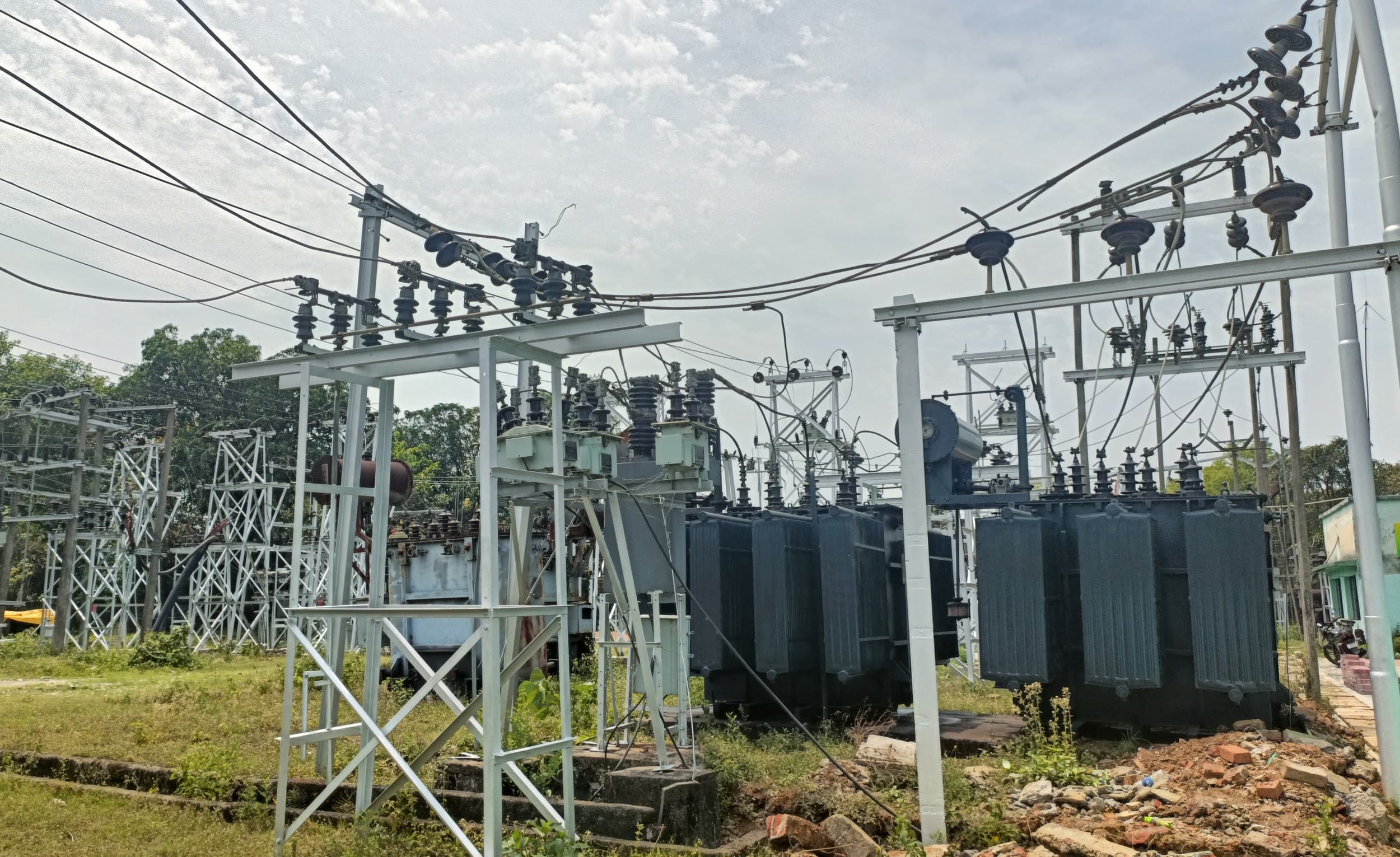 Bokaro News : चास शहरी और ग्रामीण क्षेत्र में बिजली समस्या से लोग त्रस्त