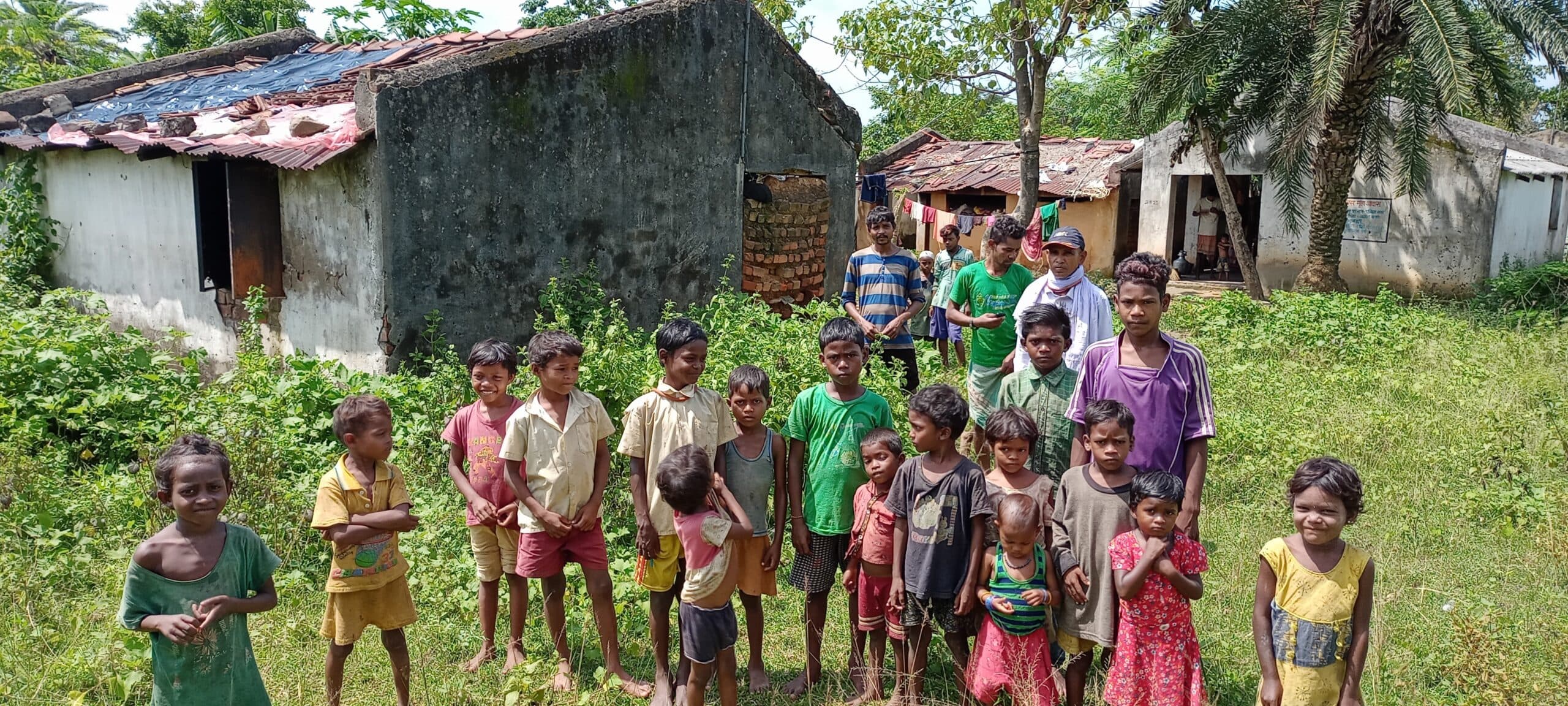 East Singhbhum News : 11 सबरों के सरकारी आवास के 8.80 लाख रुपये लेकर बिचौलिया फरार, केस दर्ज