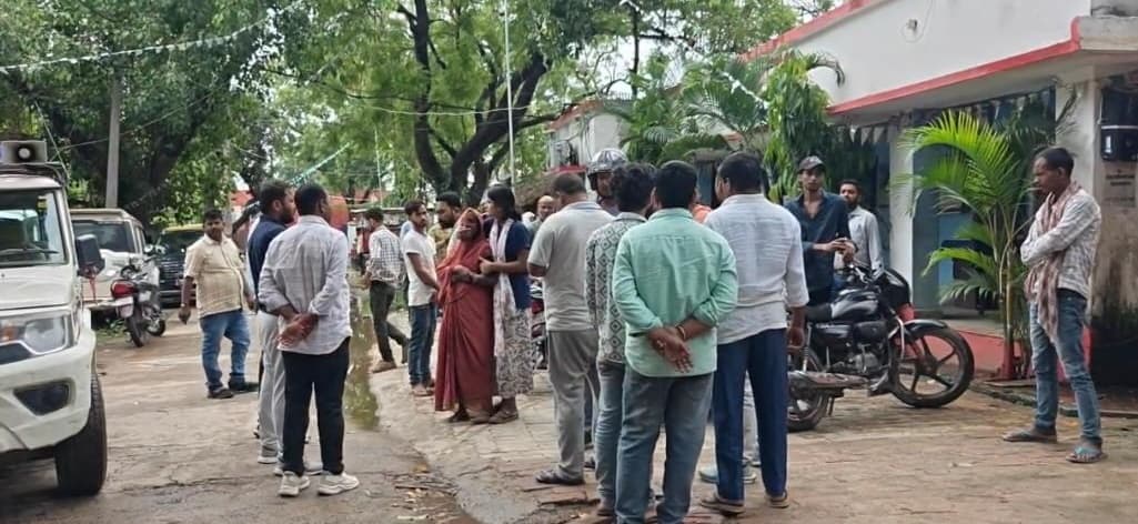 जीएनएम छात्रा की संदिग्ध मौत, परिजनों ने जताई हत्या की आशंका