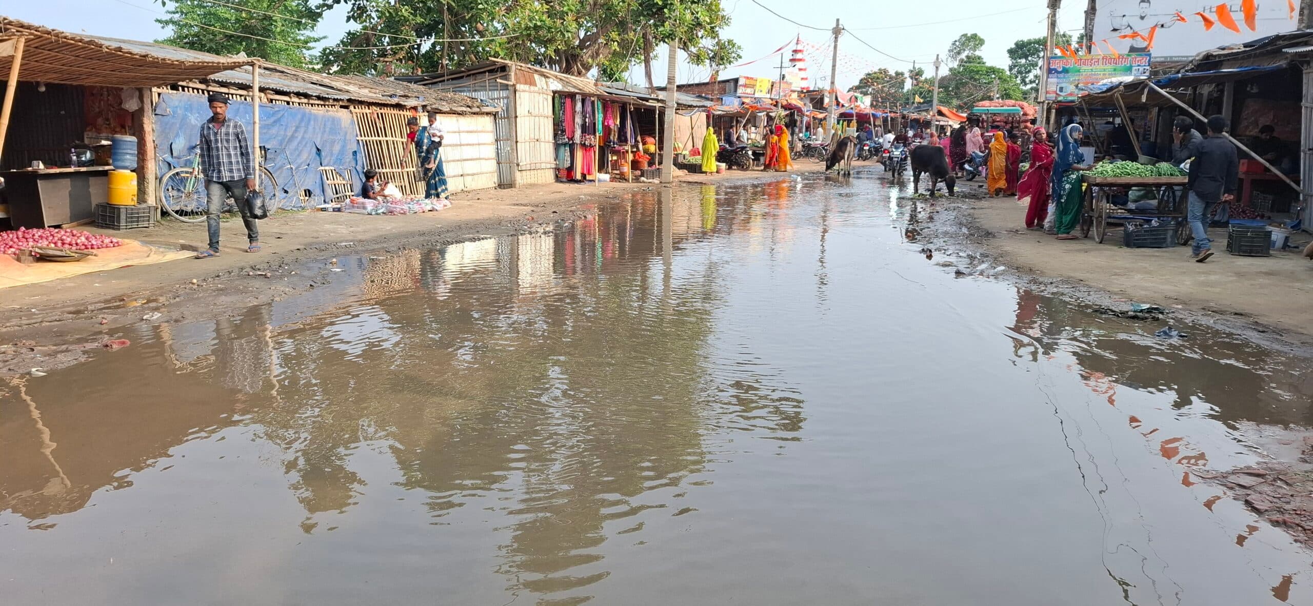 बारिश ने बिगाड़ी शहर की सूरत, आवागमन में परेशानी