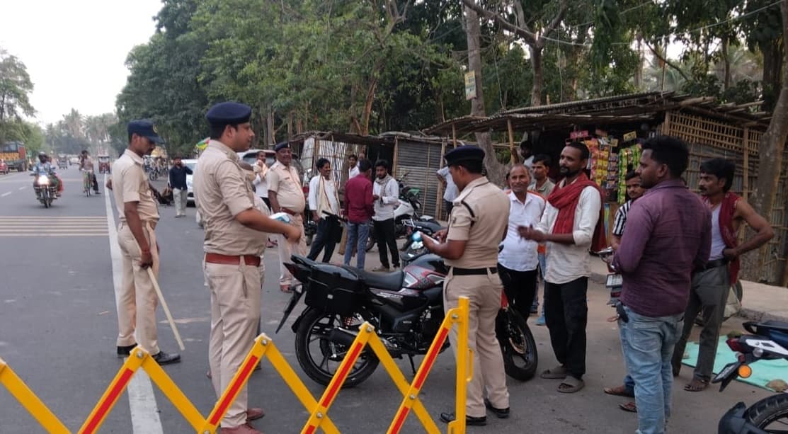 ट्रैफिक नियमों के प्रति सख्ती, छह दिनों में 453 वाहनों पर जुर्माना, वसूले गये लाखों रूपये