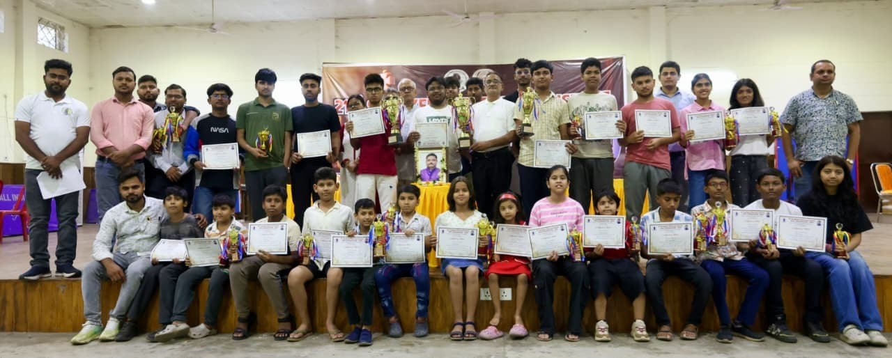 Sraikela-Kharsawan chess : प्रेम कुमार ने जीता खिताब