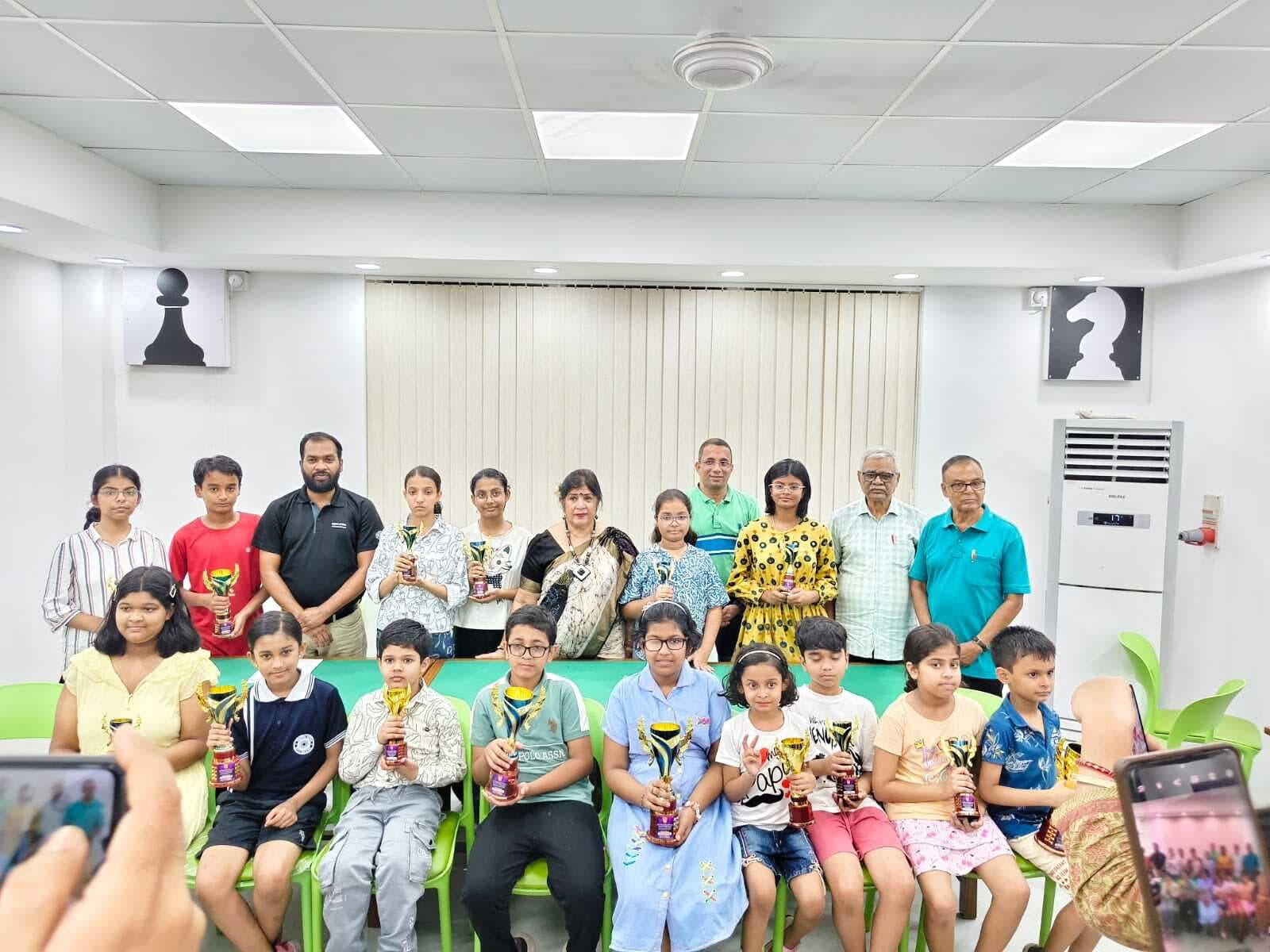 East singhbhum chess : रुद्रनील, विद्युषी मुंशी, मन्नया व सौरिश बने चैंपियन